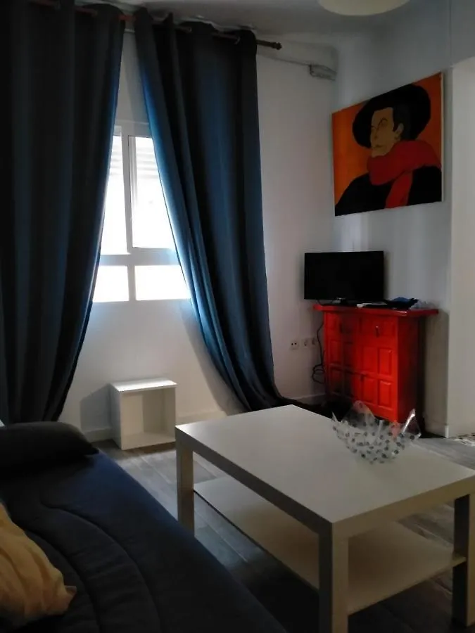 Apartamento A 5Min A Pie De La Playa De El Palo Malaga